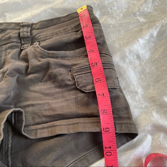 ❤️🔥3/$22❤️🔥 YMI WannaBettaButt army green shorts - Picture 9 of 9